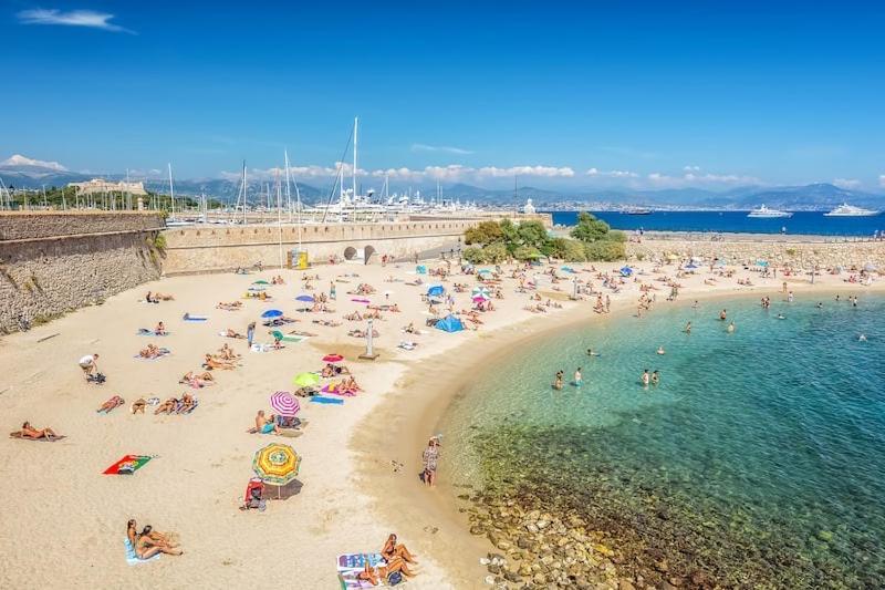 Amazing New Property In The Heart Of The Old Town Of Antibes Exteriér fotografie